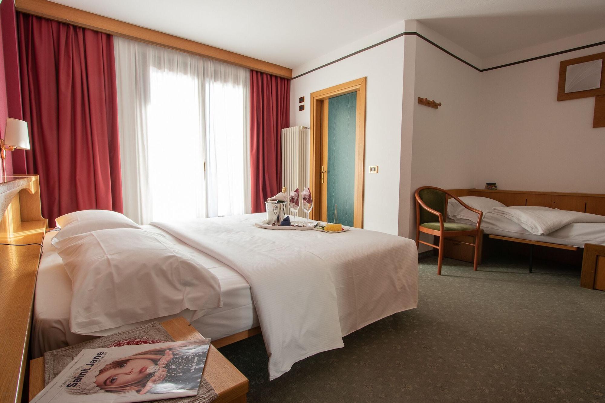 Hotel Santanton Bormio Extérieur photo