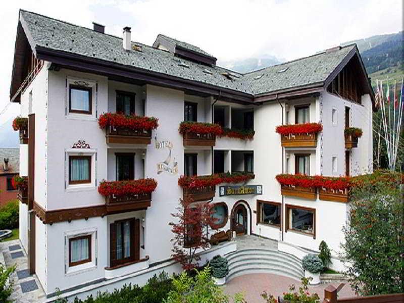 Hotel Santanton Bormio Extérieur photo